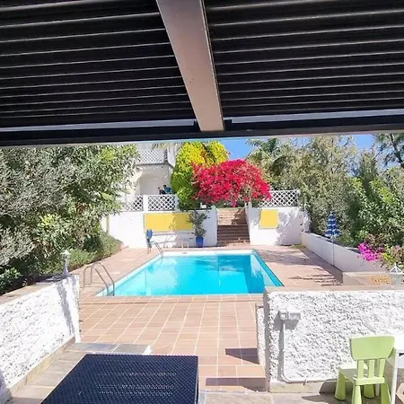 De Lujo En Monte Leon Villa