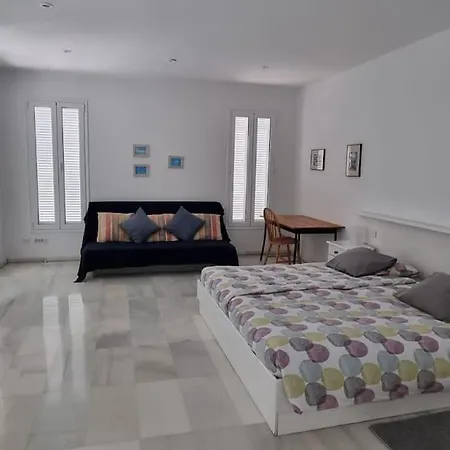 Villa De Lujo En Monte Leon *